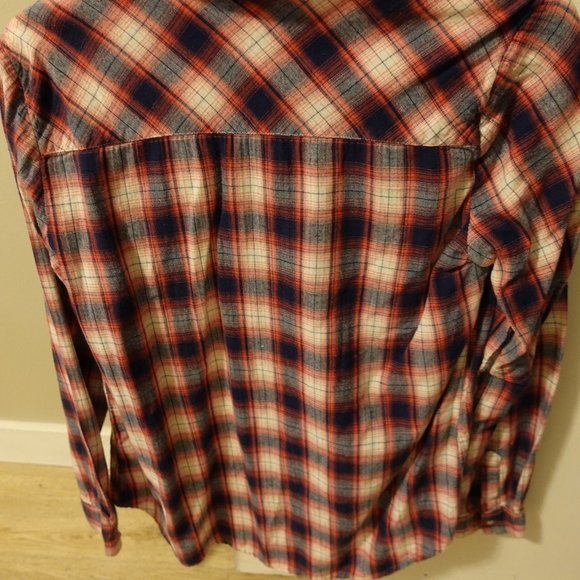 Plaid shirt by the brand Pimkie (size Small) - Picture 3 of 4